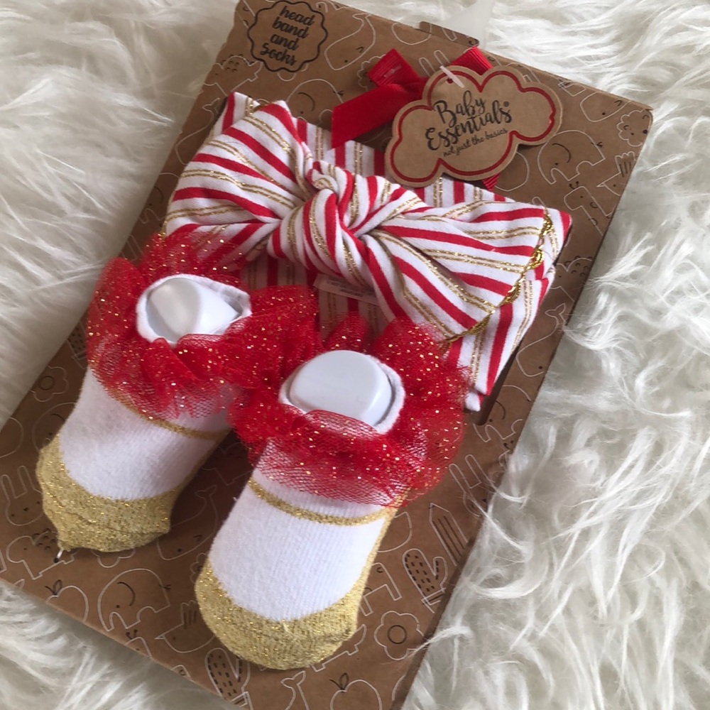 Baby headband and socks